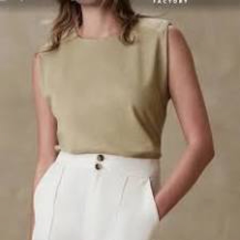 Banana Republic Slub Trapunto T Shirt Padded Shoulder Pad Tank